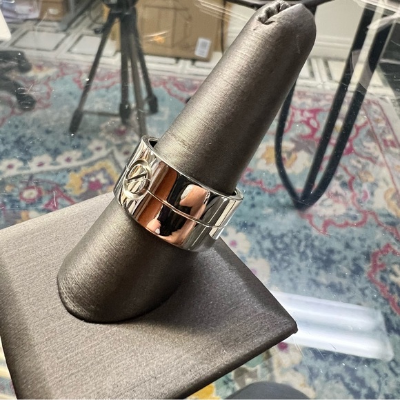 Rare Cartier Love 18 Carat White Gold Wide Band Ring - Picture 5 of 12